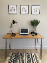 KRUD B6 home office desk with hairpin legs